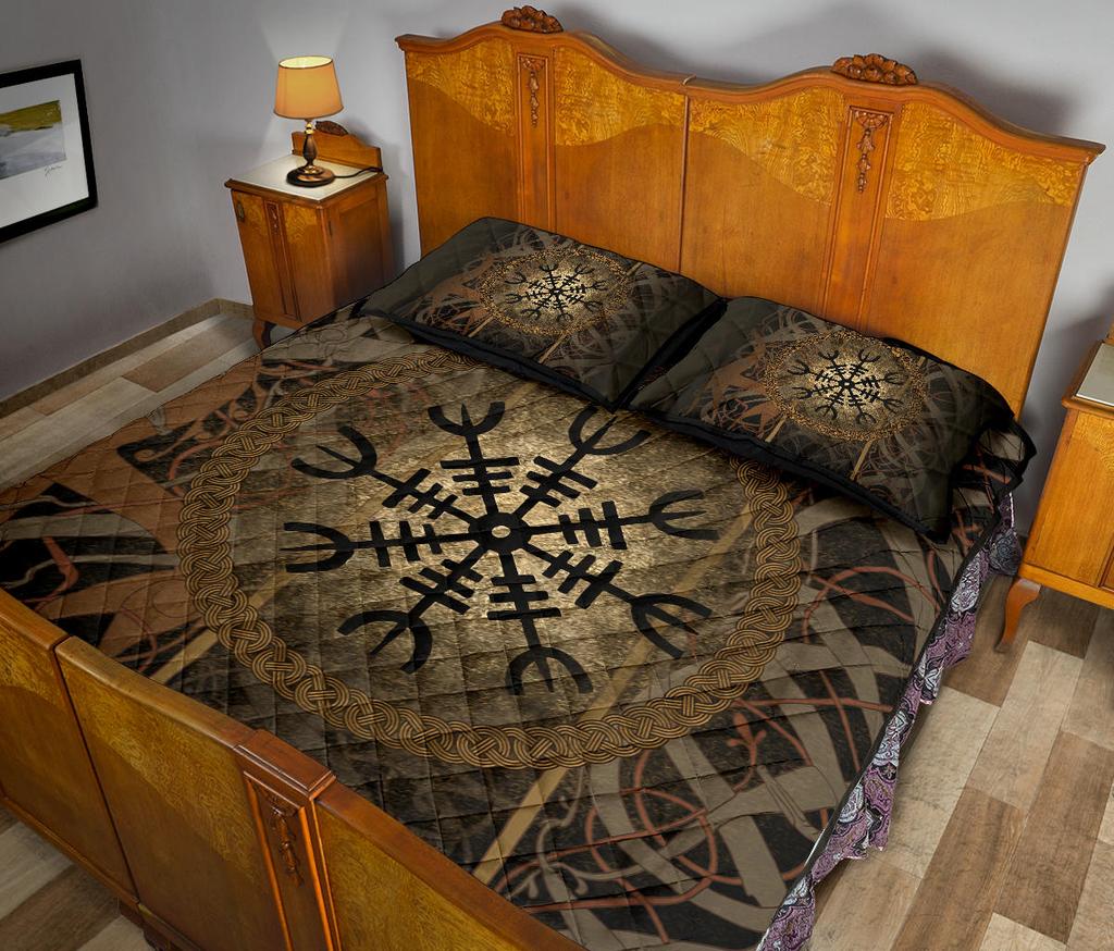 Awesome Hoodied Viking Quilt Bed Set, Helm of Awe - VNBD0004
