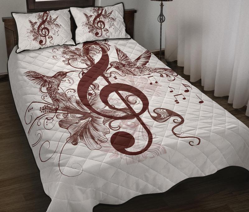 Awesome Hoodied Treble Clef And Hummingbirds Quilt Bed Set White-Brown DCB007